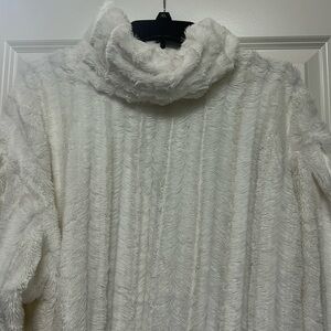 Bleumers South Florida Medium Sweater